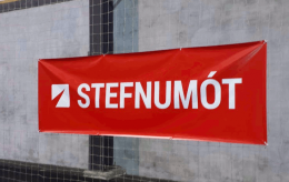 Stefnumt  fullum gangi